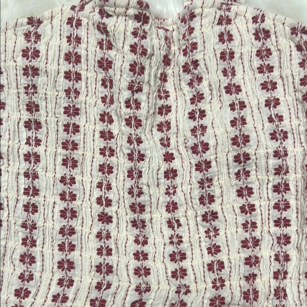 Floral Beige and Red Women's Top D3 - Picture 2 of 4